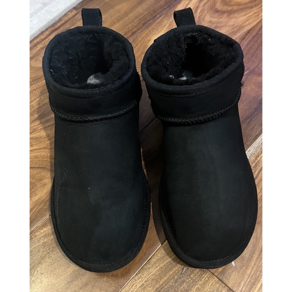 UGG Classic Ultra Mini 1116109 Women's Size 7 Black Suede Ankle Boots